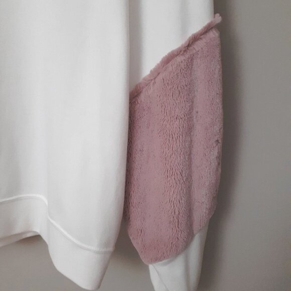 EUC Zara white sweatshirt with pink faux fur sleeve detail, S - Picture 9 of 9